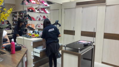 contagem de estoque roupas